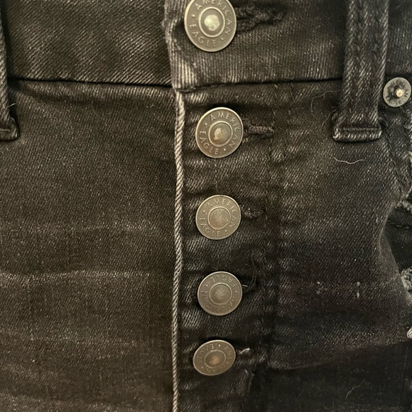 Distressed black jean shorts - Picture 4 of 7